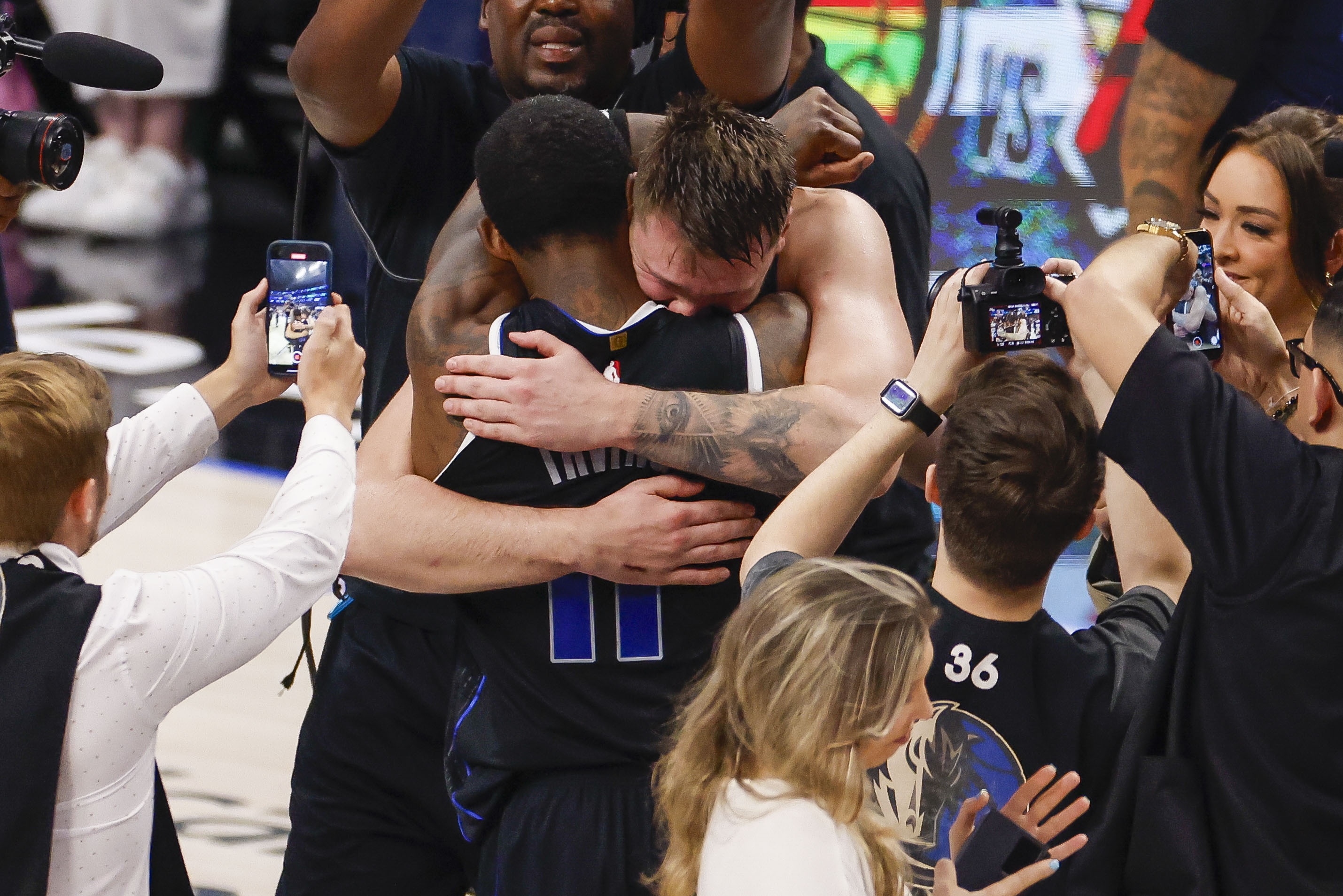 开云体育官网平台-NBA总决赛：独行侠队逆转夺冠的简单介绍