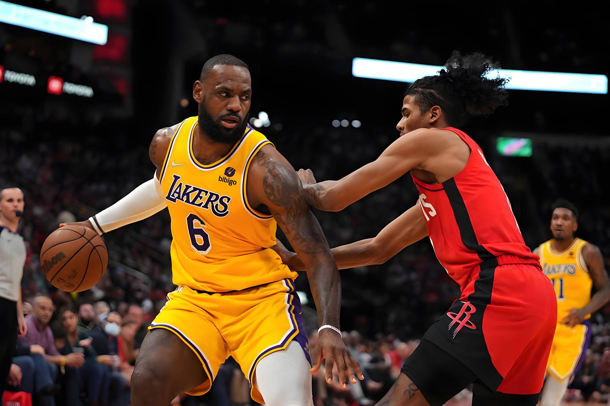 NBA季后赛争夺激烈，火箭将面对挑战
